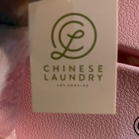 Chinese Laundry Pink and Multicolor Furry Slides - Picture 6 of 6